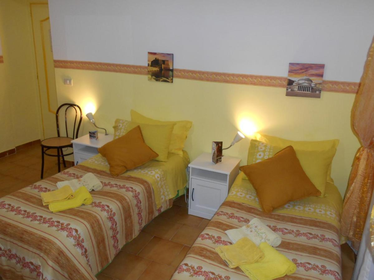 Robby'S House Bed & Breakfast Vico Equense Exterior photo